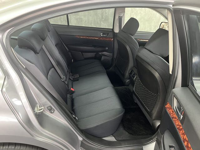 SUBARU LEGACY B4 2010 Image 31