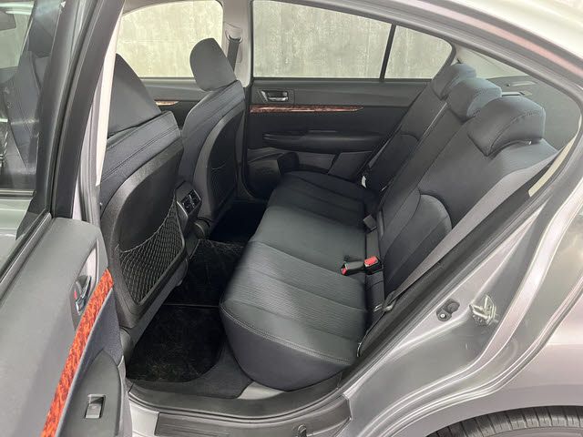 SUBARU LEGACY B4 2010 Image 31