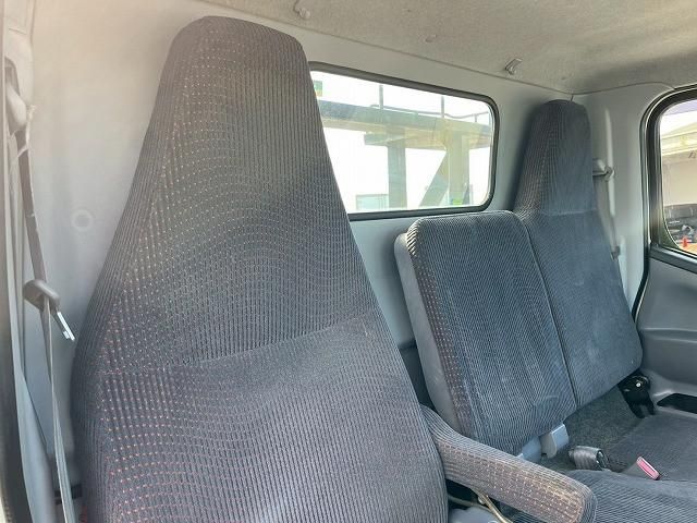 MITSUBISHI CANTER 2013 Image 31