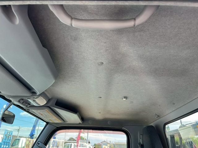 MITSUBISHI CANTER 2013 Image 31