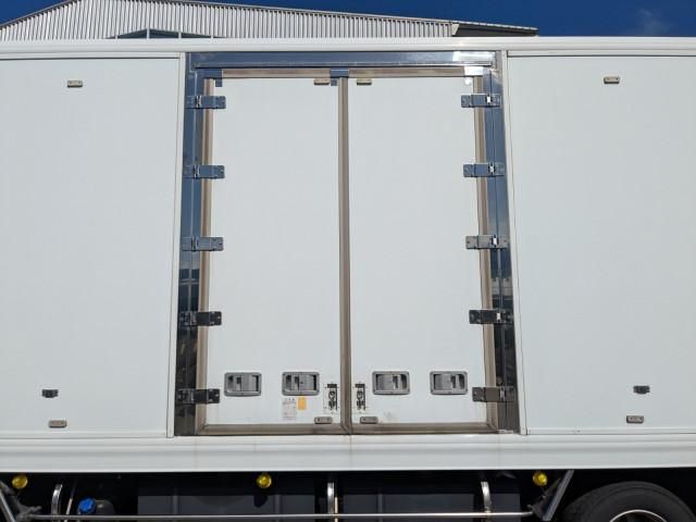 HINO PROFIA 2018 Image 31