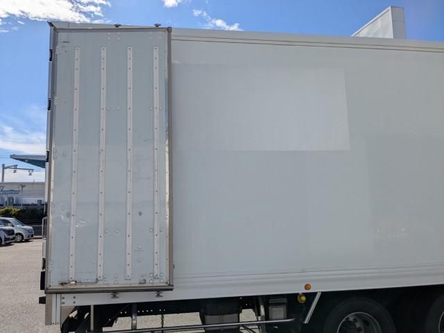 HINO PROFIA 2018 Image 31