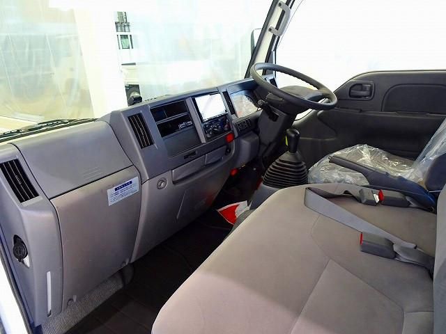 ISUZU ELF 2017 Image 31