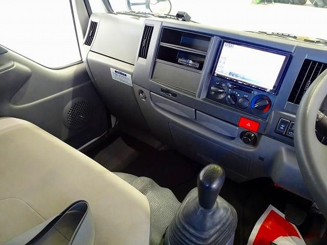 ISUZU ELF 2017 Image 31