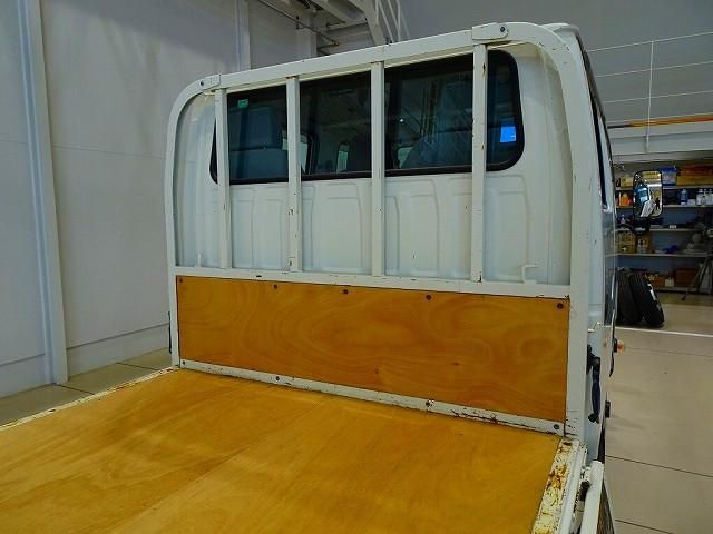 ISUZU ELF 2017 Image 31