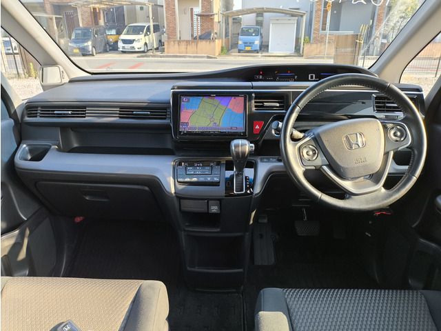 HONDA STEPWAGON SPADA 2015 Image 31