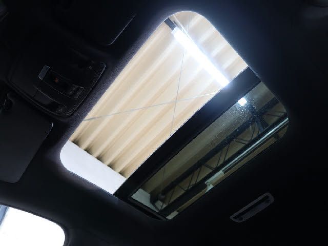 MERCEDES BENZ CLA CL 2017 Image 31