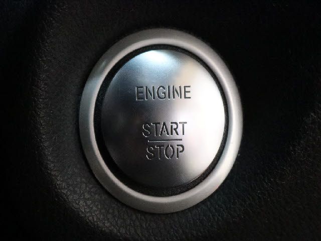 MERCEDES BENZ CLA CL 2017 Image 31