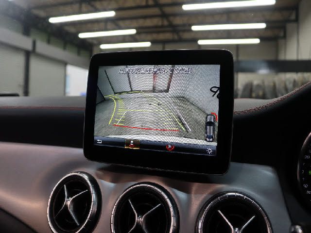 MERCEDES BENZ CLA CL 2017 Image 31