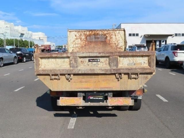 MITSUBISHI  1997 Image 31