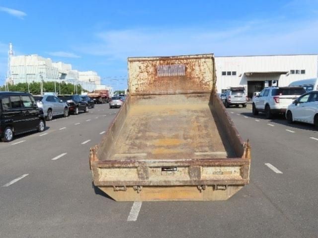 MITSUBISHI  1997 Image 31