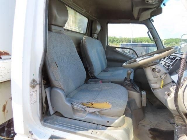 MITSUBISHI  1997 Image 31