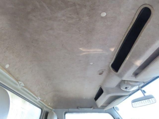 MITSUBISHI  1997 Image 31