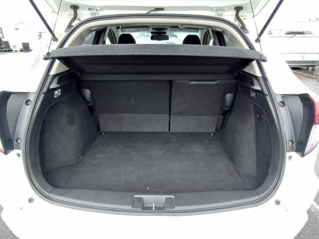 HONDA VEZEL HYBRID 2016 Image 31