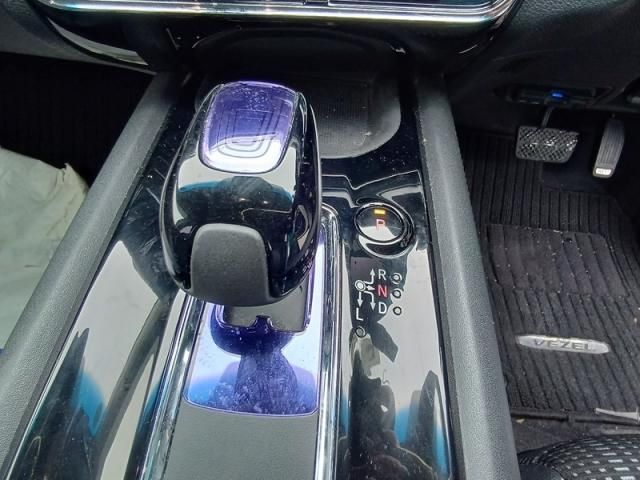 HONDA VEZEL HYBRID 2016 Image 31