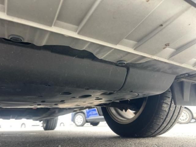 HONDA VEZEL HYBRID 2016 Image 31