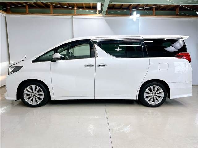 TOYOTA ALPHARD 2016 Image 31