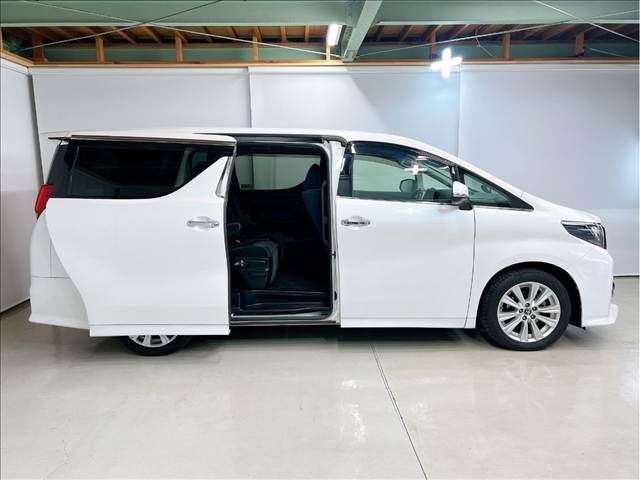 TOYOTA ALPHARD 2016 Image 31