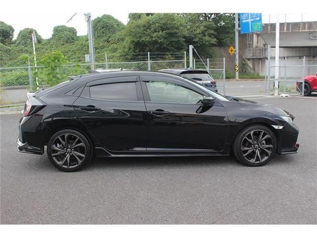 HONDA CIVIC HATCHBACK 2017 Image 31