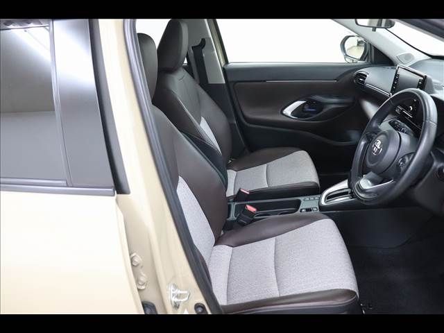 TOYOTA YARIS CROSS HYBRID 2021 Image 31