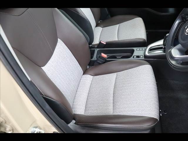 TOYOTA YARIS CROSS HYBRID 2021 Image 31