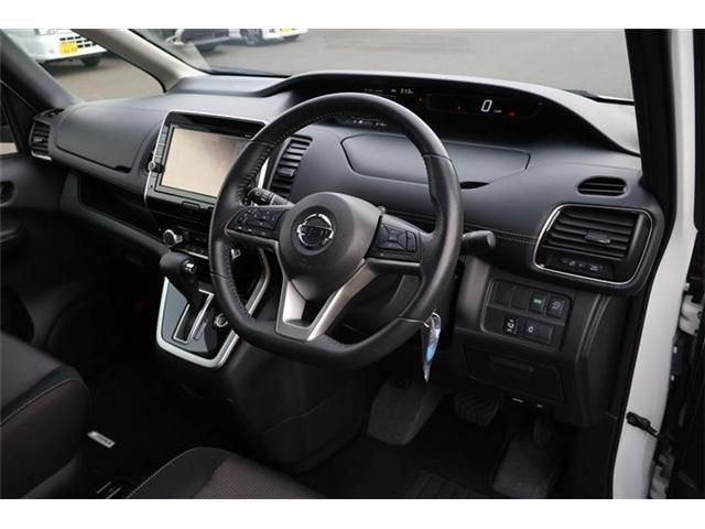 NISSAN SERENA  S-HYBRID 2016 Image 31