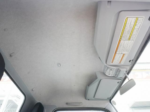 MITSUBISHI CANTER 2020 Image 31