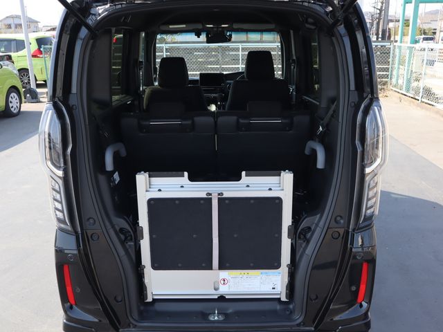 HONDA N BOX+ CUSTOM 2021 Image 31