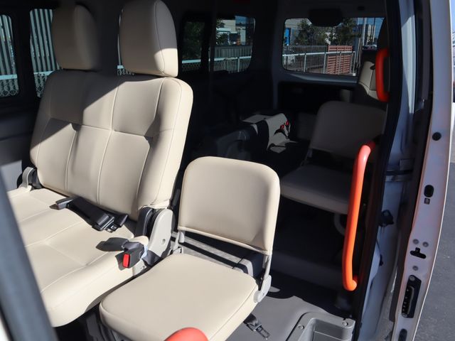 NISSAN NV350 CARAVAN 2017 Image 31
