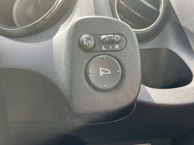 HONDA FIT HYBRID 2013 Image 31