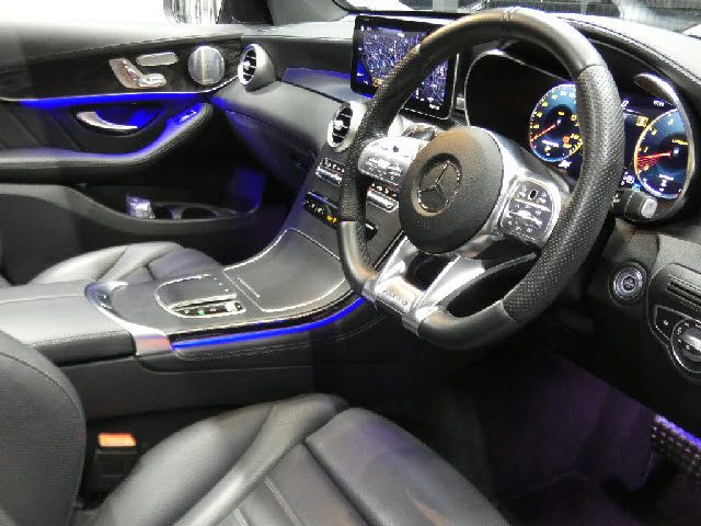 MERCEDES BENZ MERCEDES AMG GLC CLA 2019 Image 31