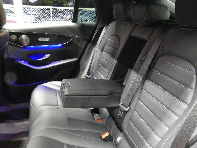 MERCEDES BENZ MERCEDES AMG GLC CLA 2019 Image 31