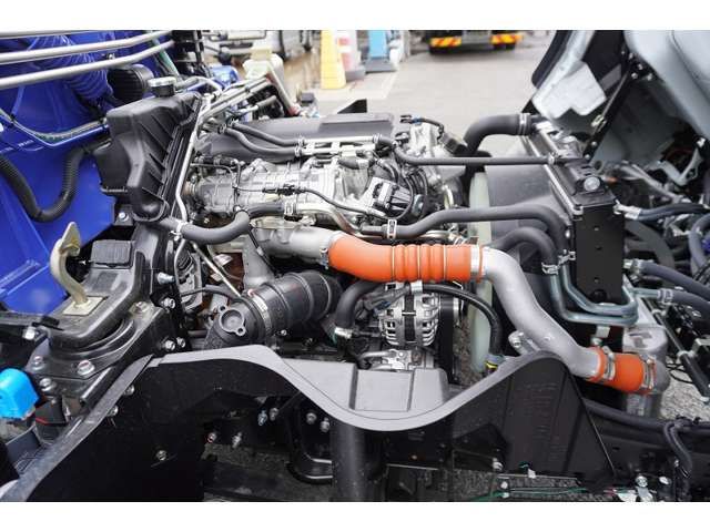 MITSUBISHI CANTER 2025 Image 31