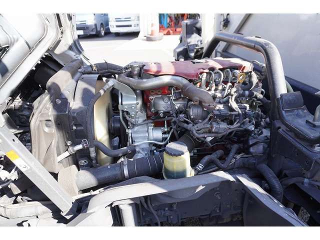 HINO DUTRO 2018 Image 31