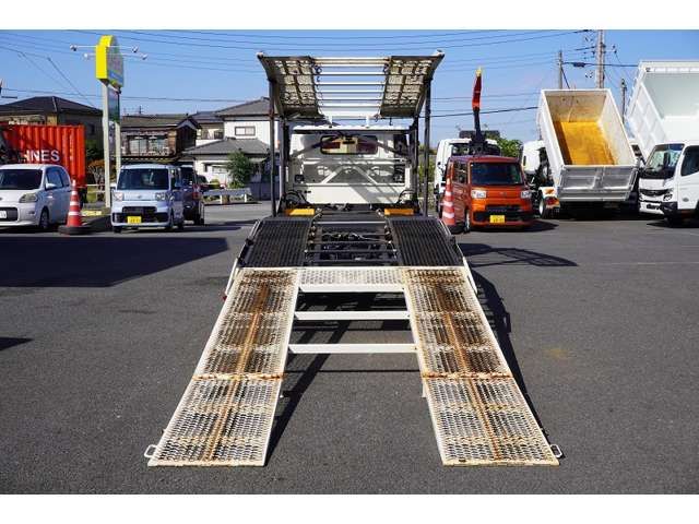 HINO DUTRO 2018 Image 31