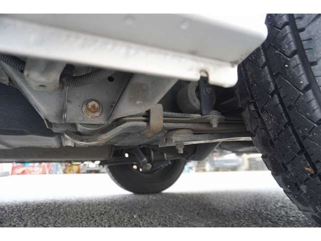 TOYOTA HIACE VAN 2WD 2012 Image 31