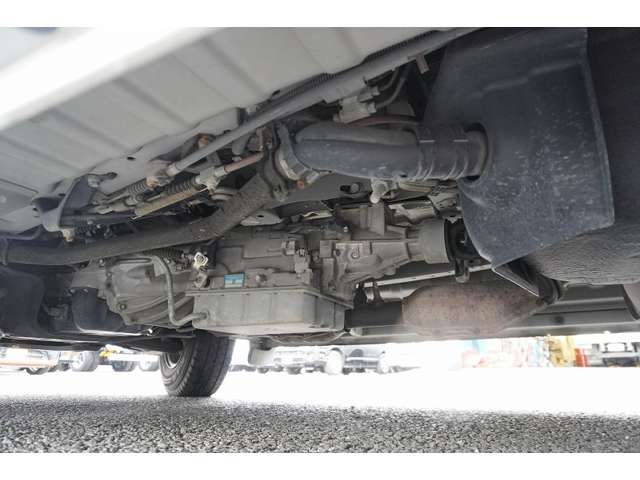 TOYOTA HIACE VAN 2WD 2012 Image 31