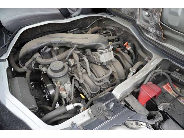 TOYOTA HIACE VAN 2WD 2012 Image 31