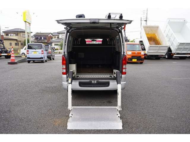 TOYOTA HIACE VAN 2WD 2012 Image 31