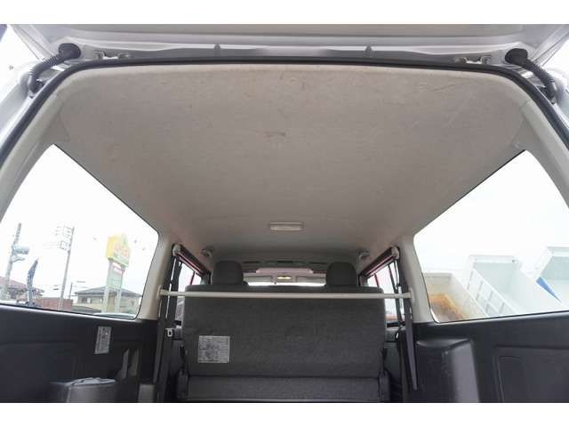 TOYOTA HIACE VAN 2WD 2012 Image 31