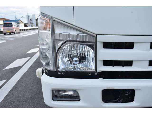 ISUZU ELF 2014 Image 31