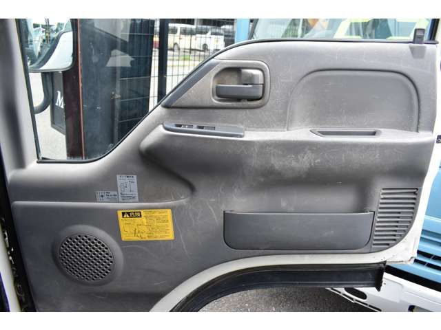 ISUZU ELF 2014 Image 31