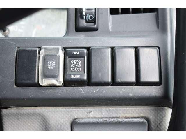 ISUZU ELF 2014 Image 31