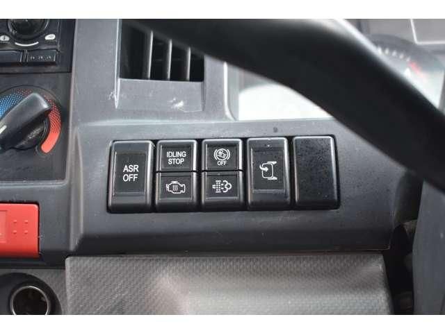 ISUZU ELF 2014 Image 31