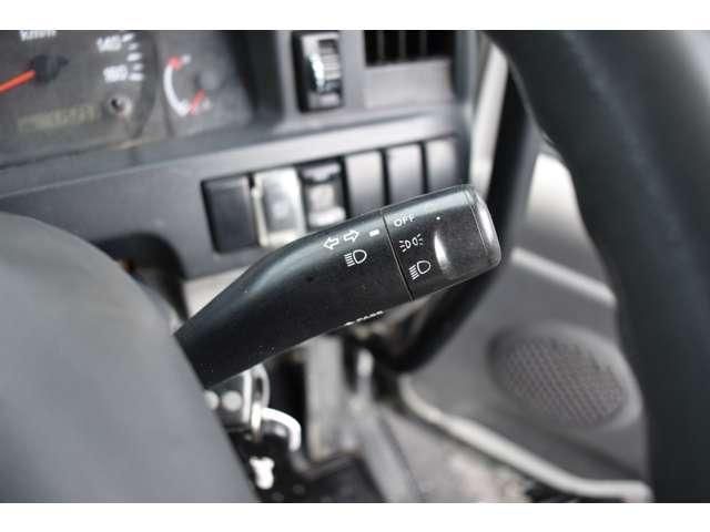 ISUZU ELF 2014 Image 31