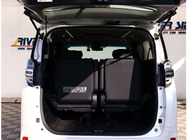 TOYOTA VELLFIRE 2018 Image 31