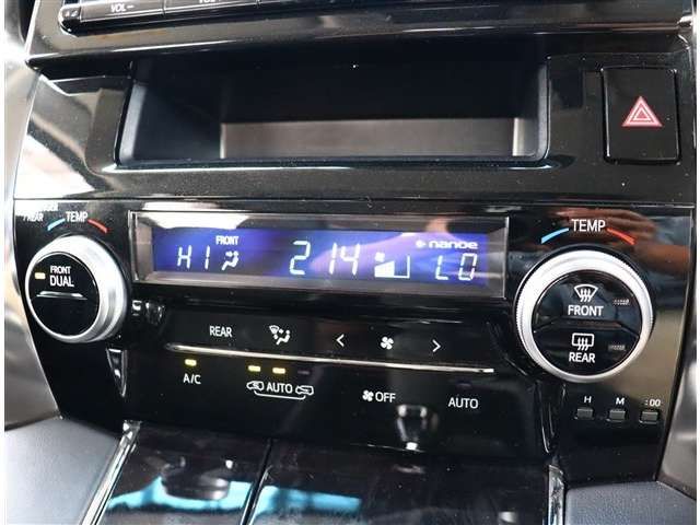 TOYOTA VELLFIRE 2018 Image 31