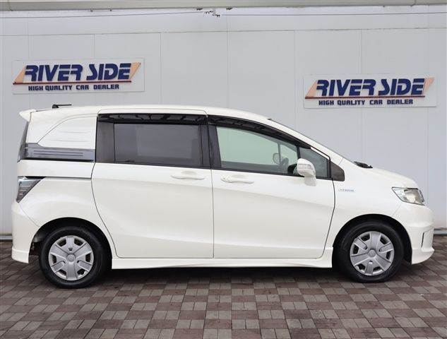 HONDA FREED SPIKE HYBRID 2012 Image 31