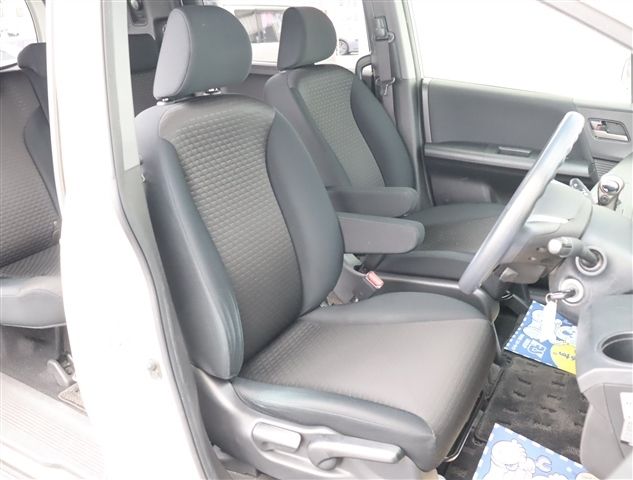 HONDA FREED SPIKE HYBRID 2012 Image 31