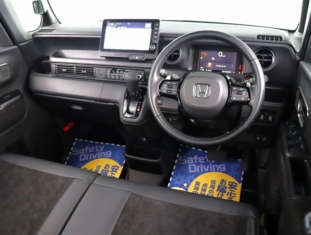 HONDA N BOX CUSTOM 2024 Image 31